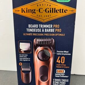 King C. Gillette Beard Trimmer PRO with 40 beard length settings in precise 0.5m